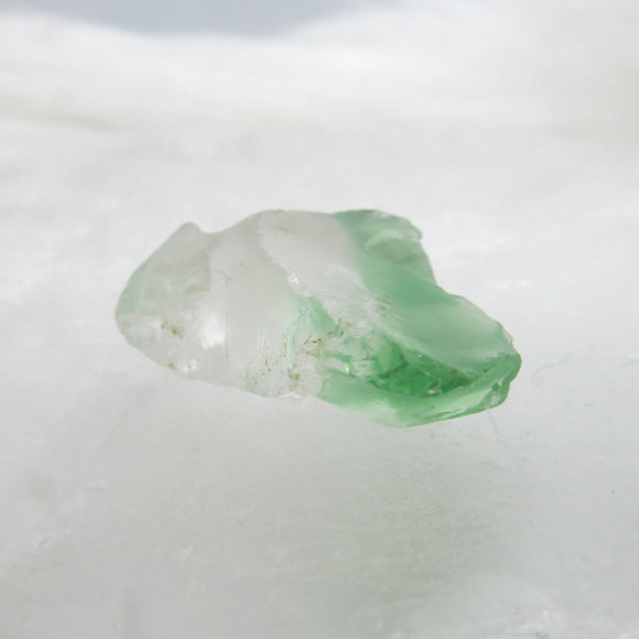 Clear Strontrium-bearing “Chrome” Fluorite with Green Phantoms from Colombia CF05R